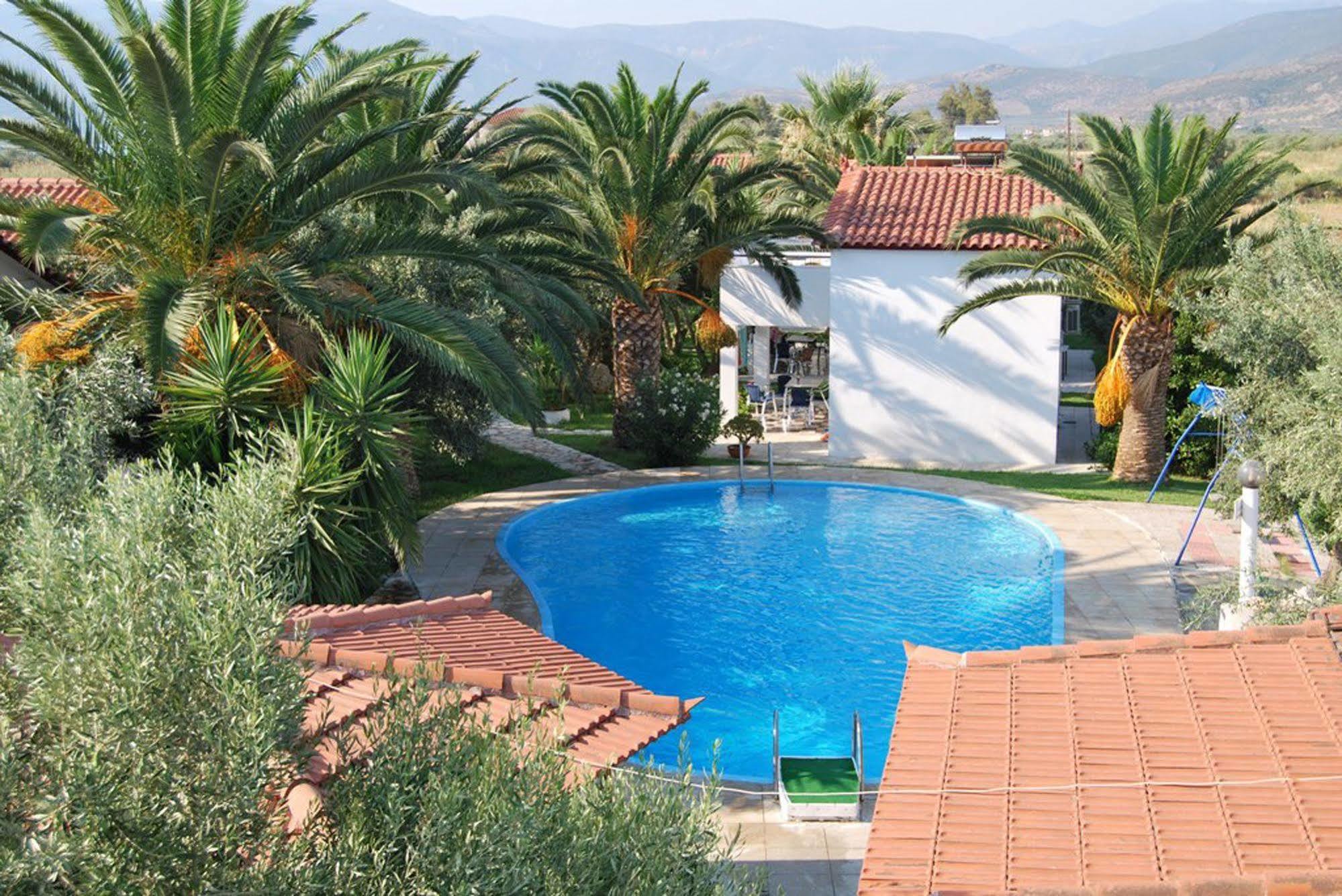 Houdis Houses Parálion Ástros Exterior photo