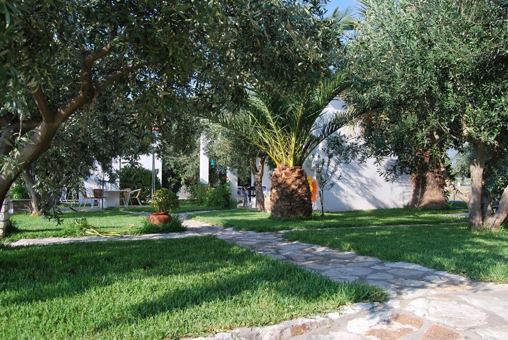 Houdis Houses Parálion Ástros Exterior photo